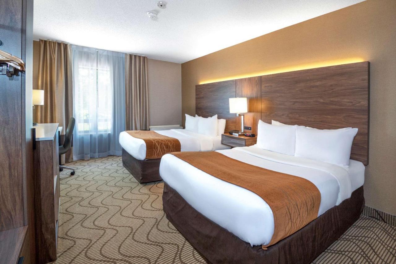 Comfort Lakeshore 2* North Bay