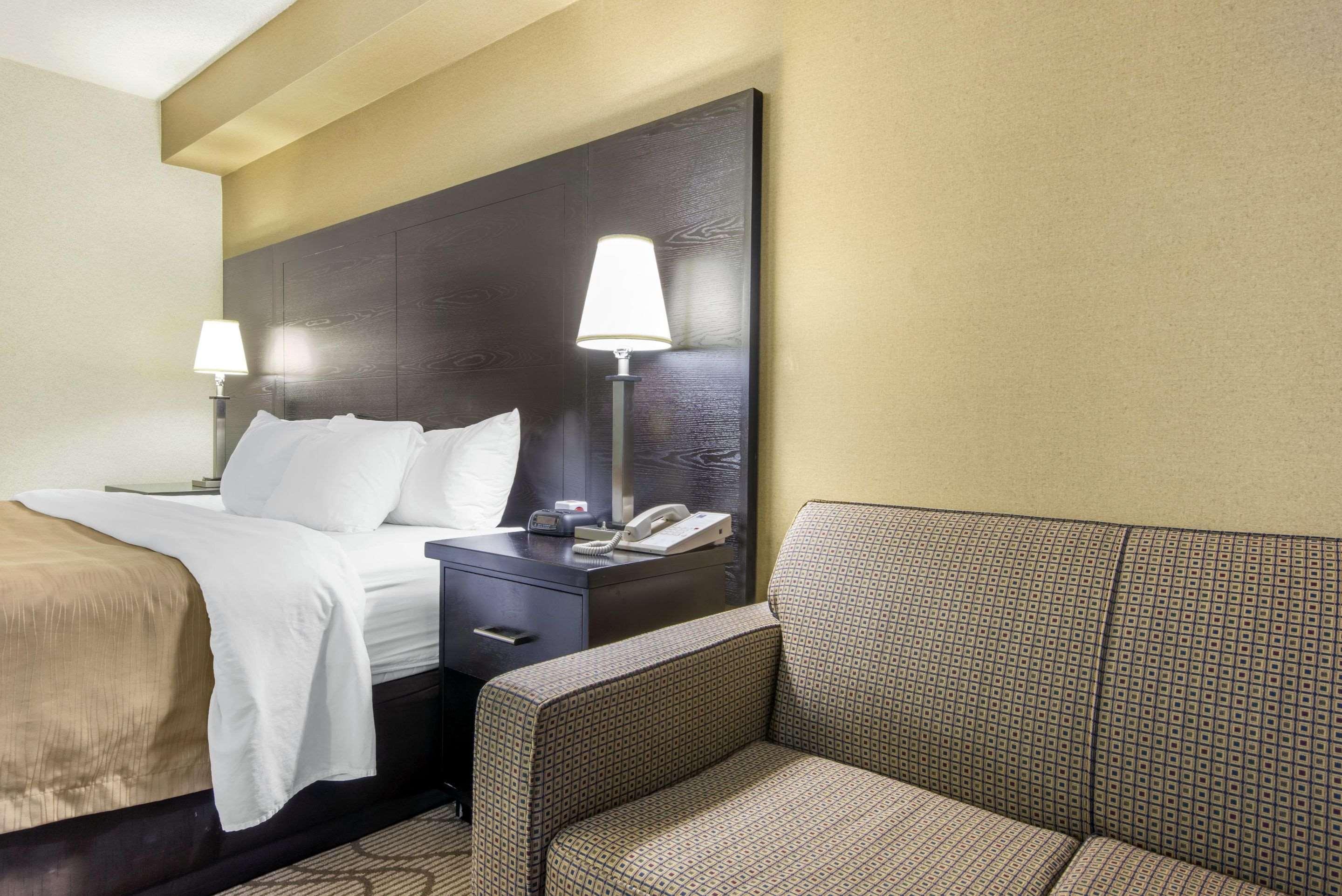 Inn Comfort Lakeshore 2*