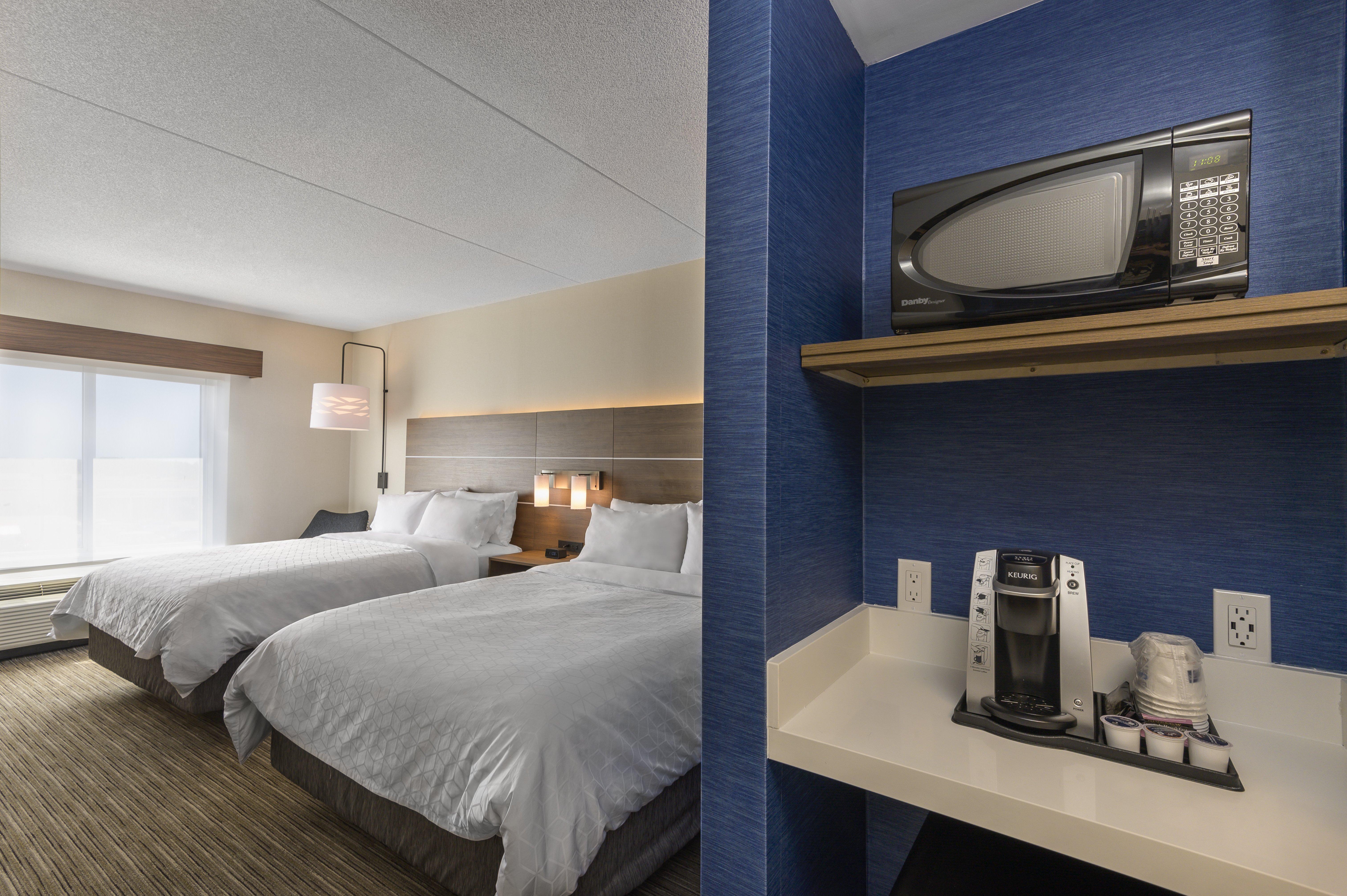 Express & By Ihg