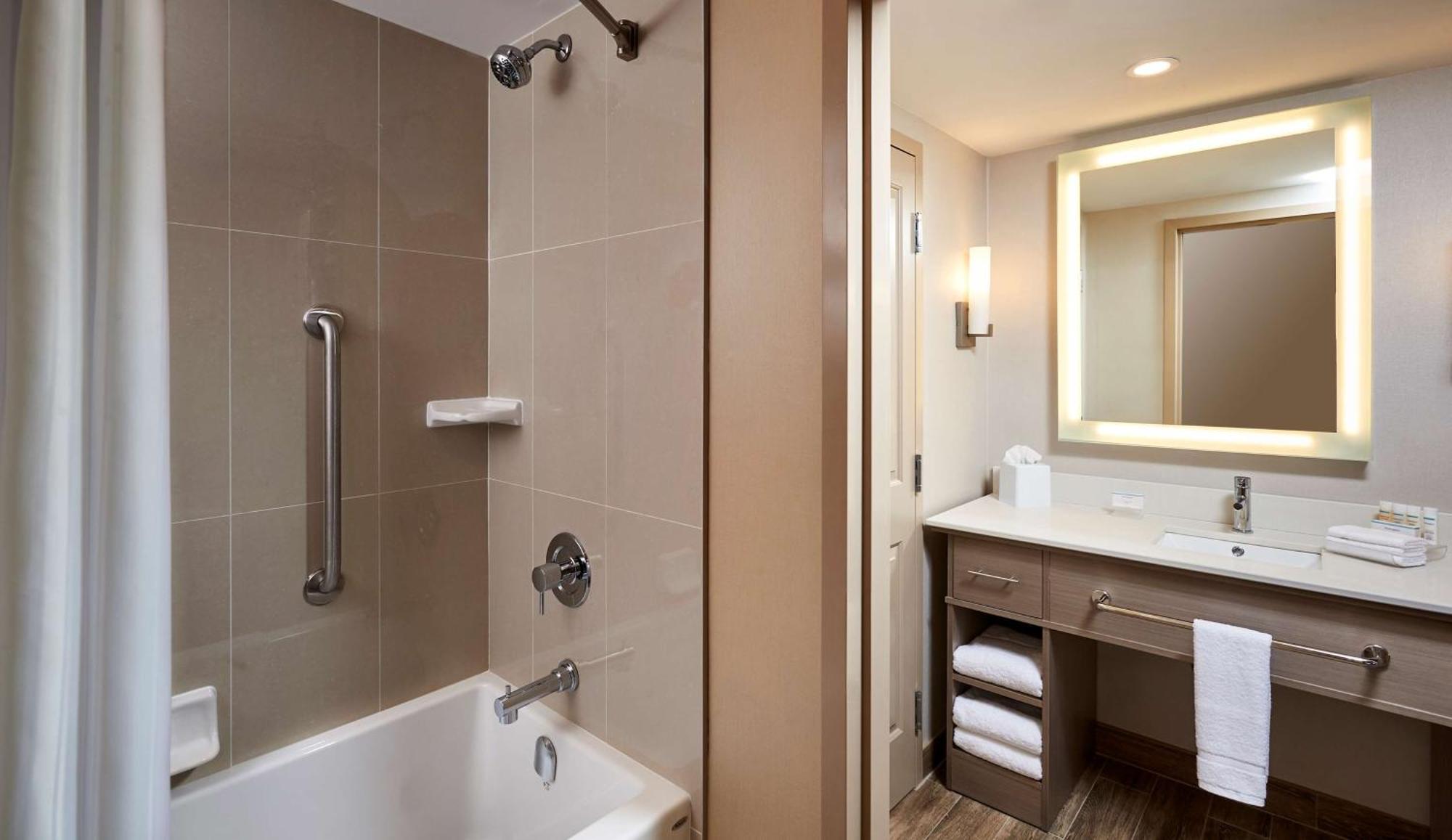 Homewood By Hilton 3* North Bay