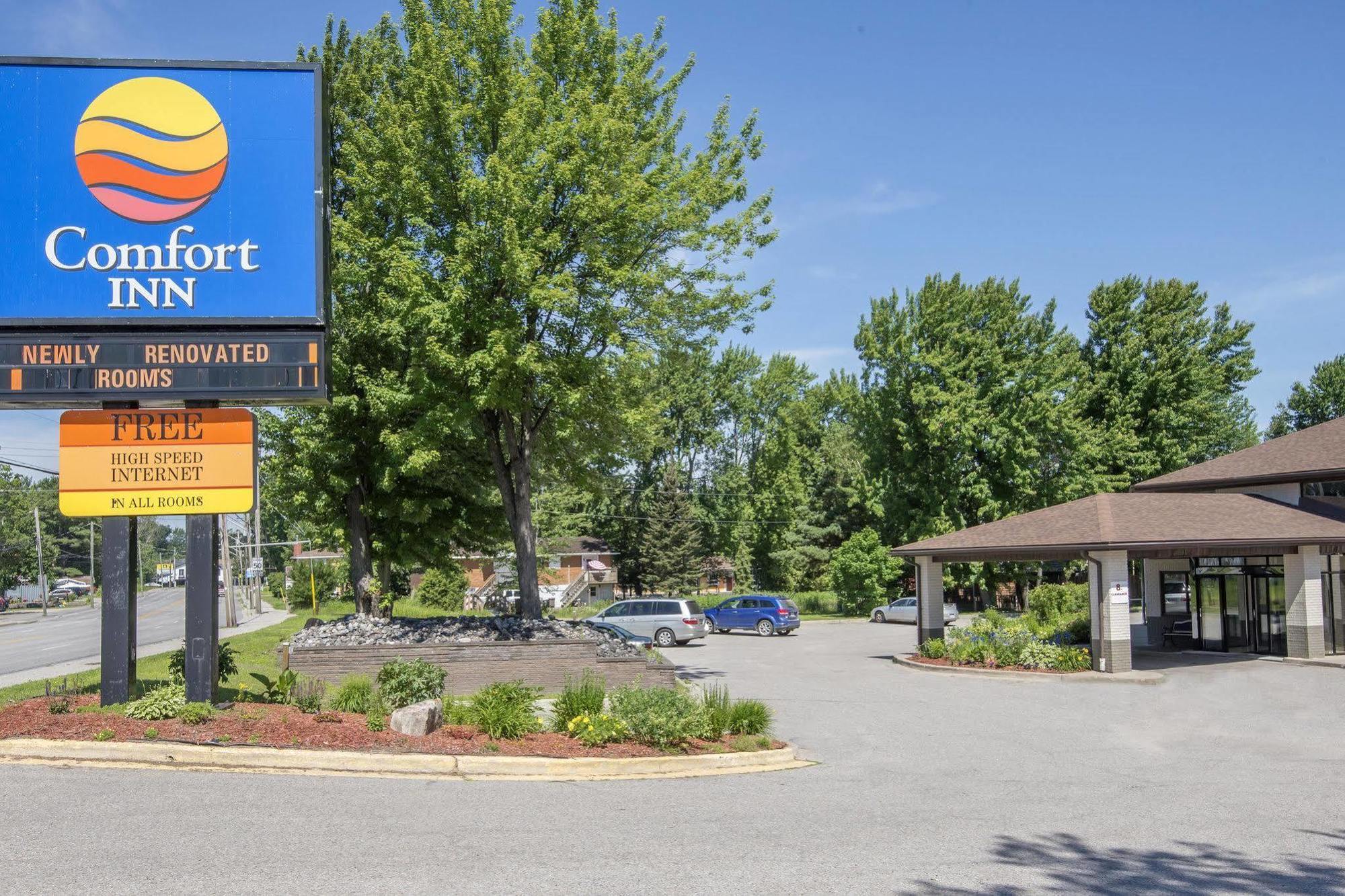 Comfort Lakeshore Inn